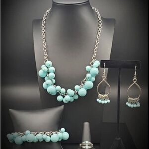 Paparazzi 4Pc Necklace Set
